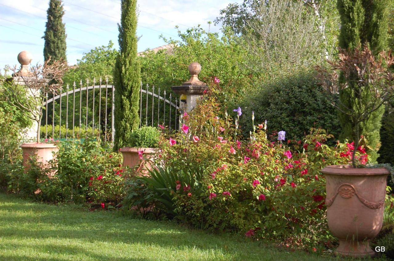 Le Gite Du Mas Des Clots Upie Exterior foto